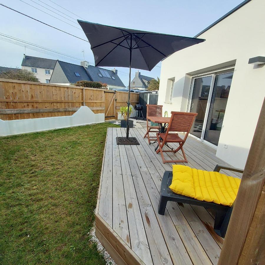Studio Avec Terrasse Et Jardin A 100 M De La Plage Ploemeur Exterior photo
